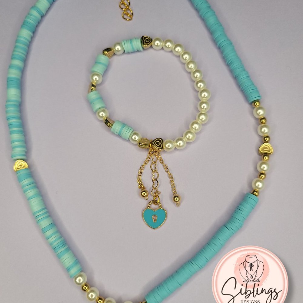 Exclusive 16" Necklace with Bracelet. - Picture 7 of 10